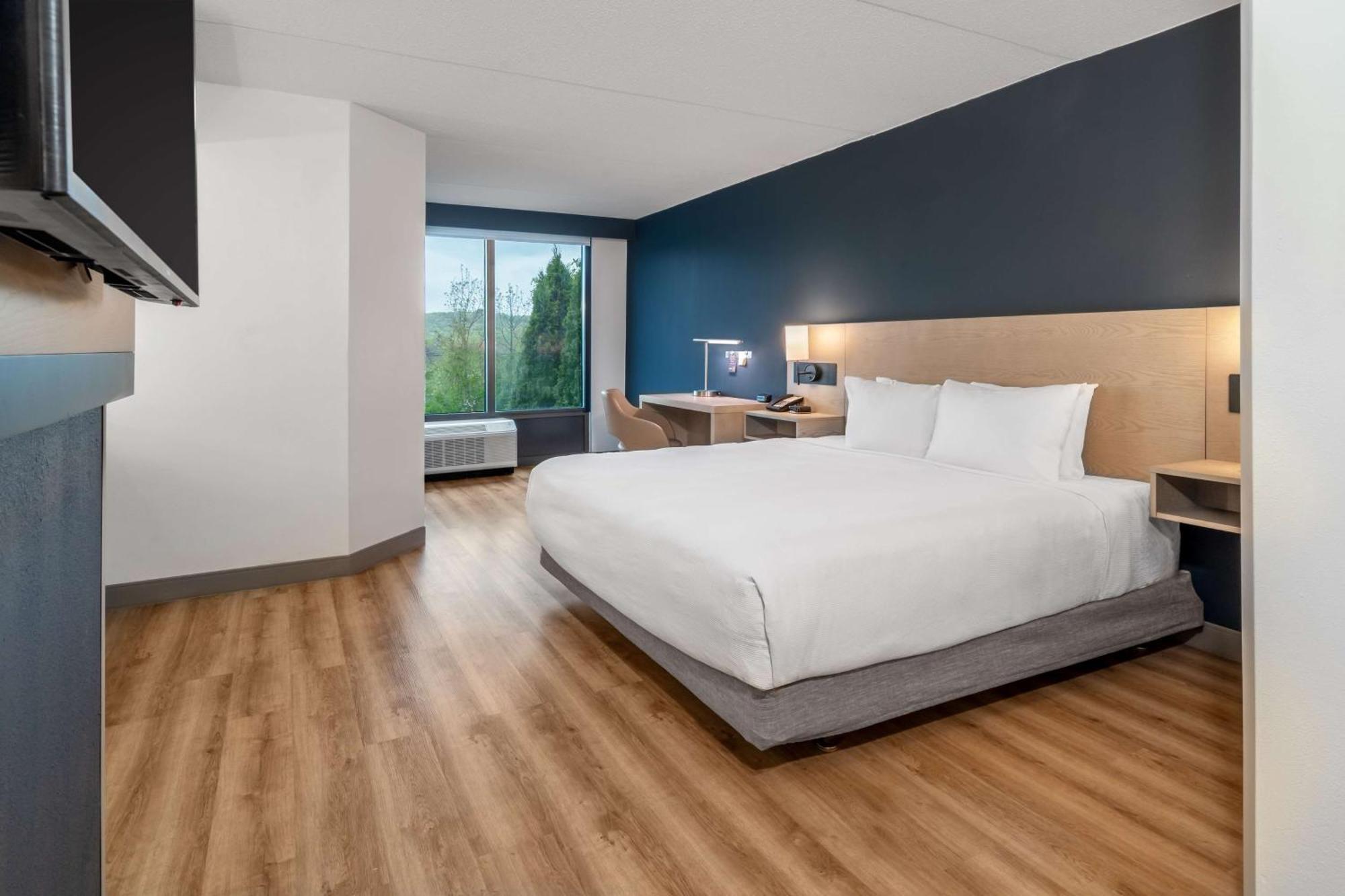 Hyatt Place Mystic Bagian luar foto